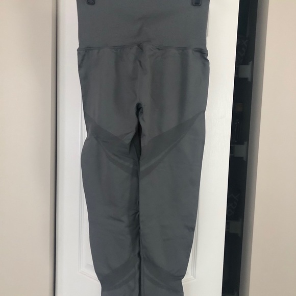 Yelete Seamless Workout Leggings - Picture 3 of 3